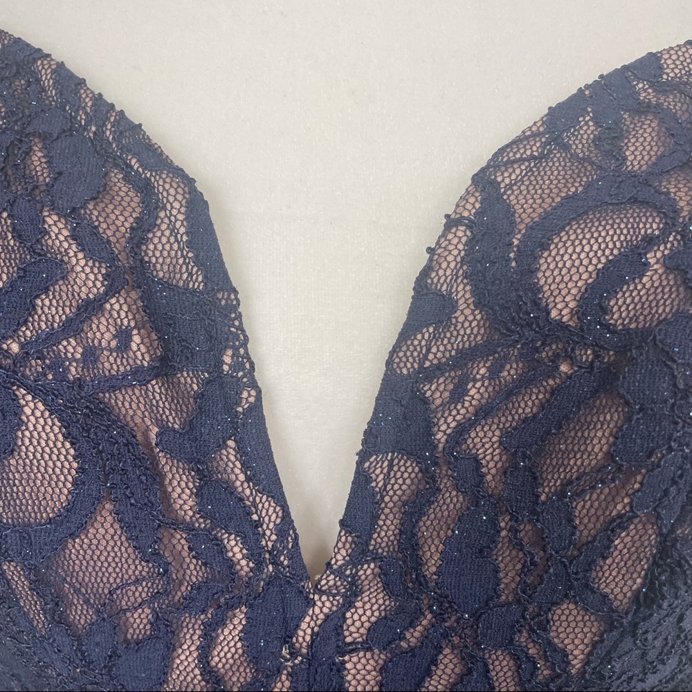 City Triangles Navy blue elegant dress new with tags size 1 - Picture 4 of 11